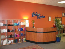 Salon Kevin Front Desk